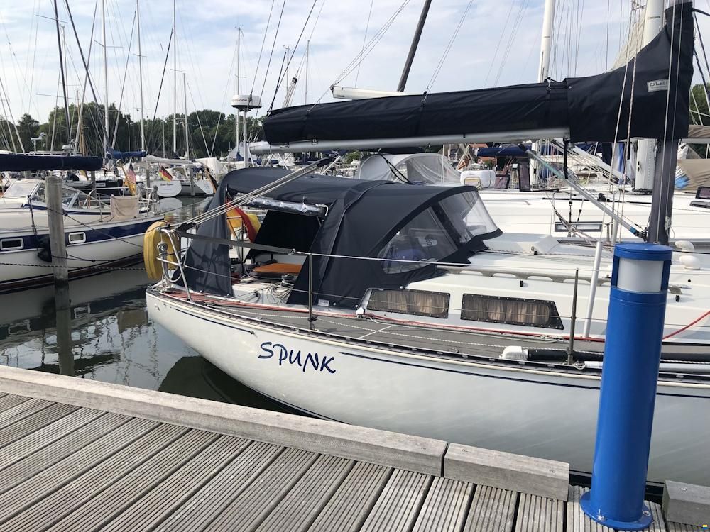 C&C 30E