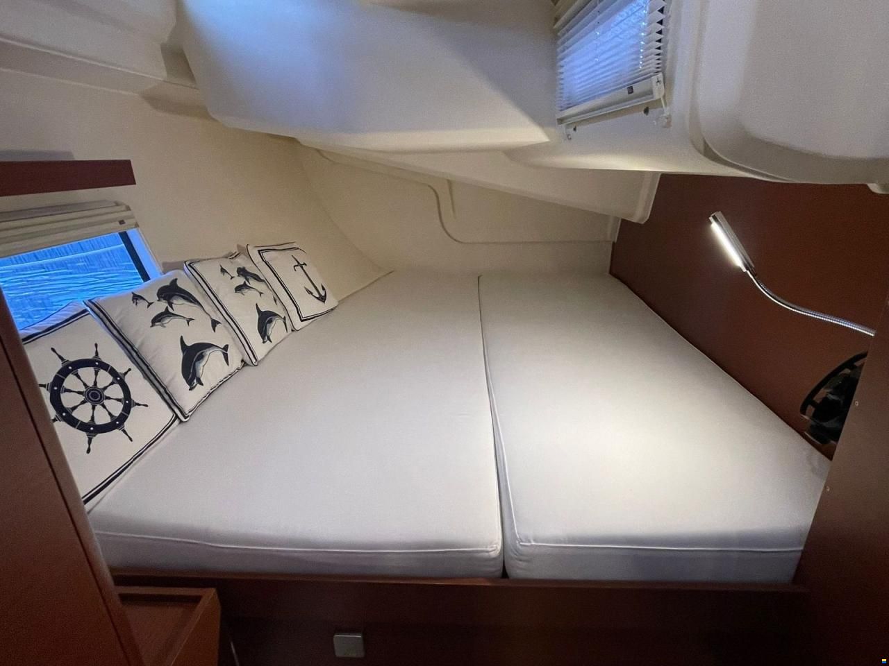 Hanse 418