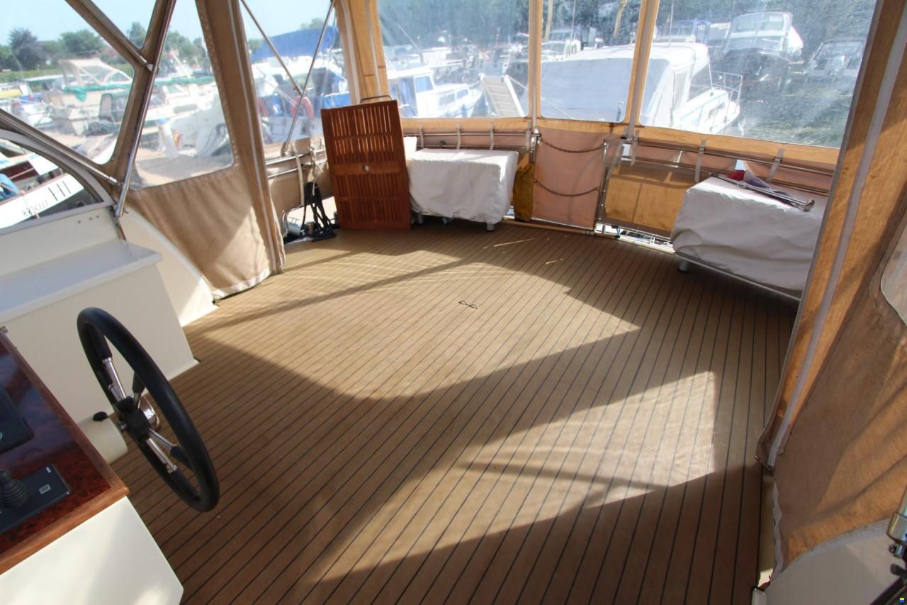 Babro KREUSER YACHTING SPORT BOAT 1150XL