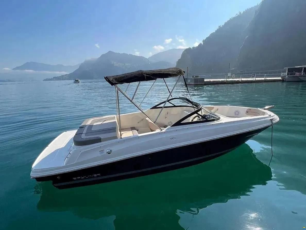Bayliner VR4