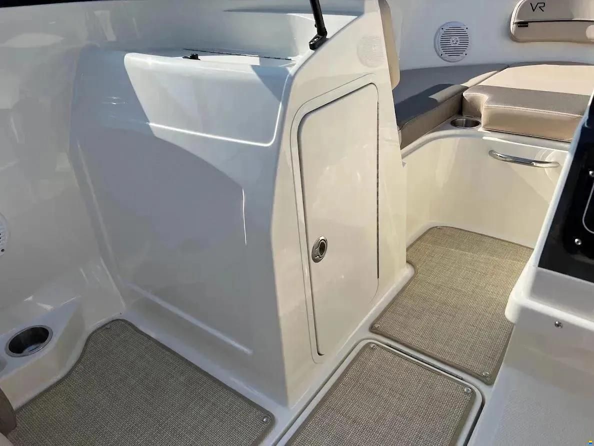 Bayliner VR4
