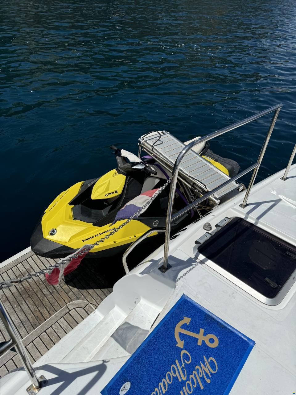 Bayliner Avantni 4285 Sunbridge