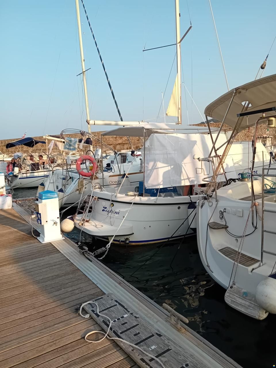 Parente Delfino 75 Cabin