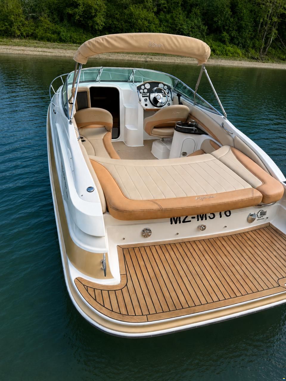 Europe Marine Viper 243