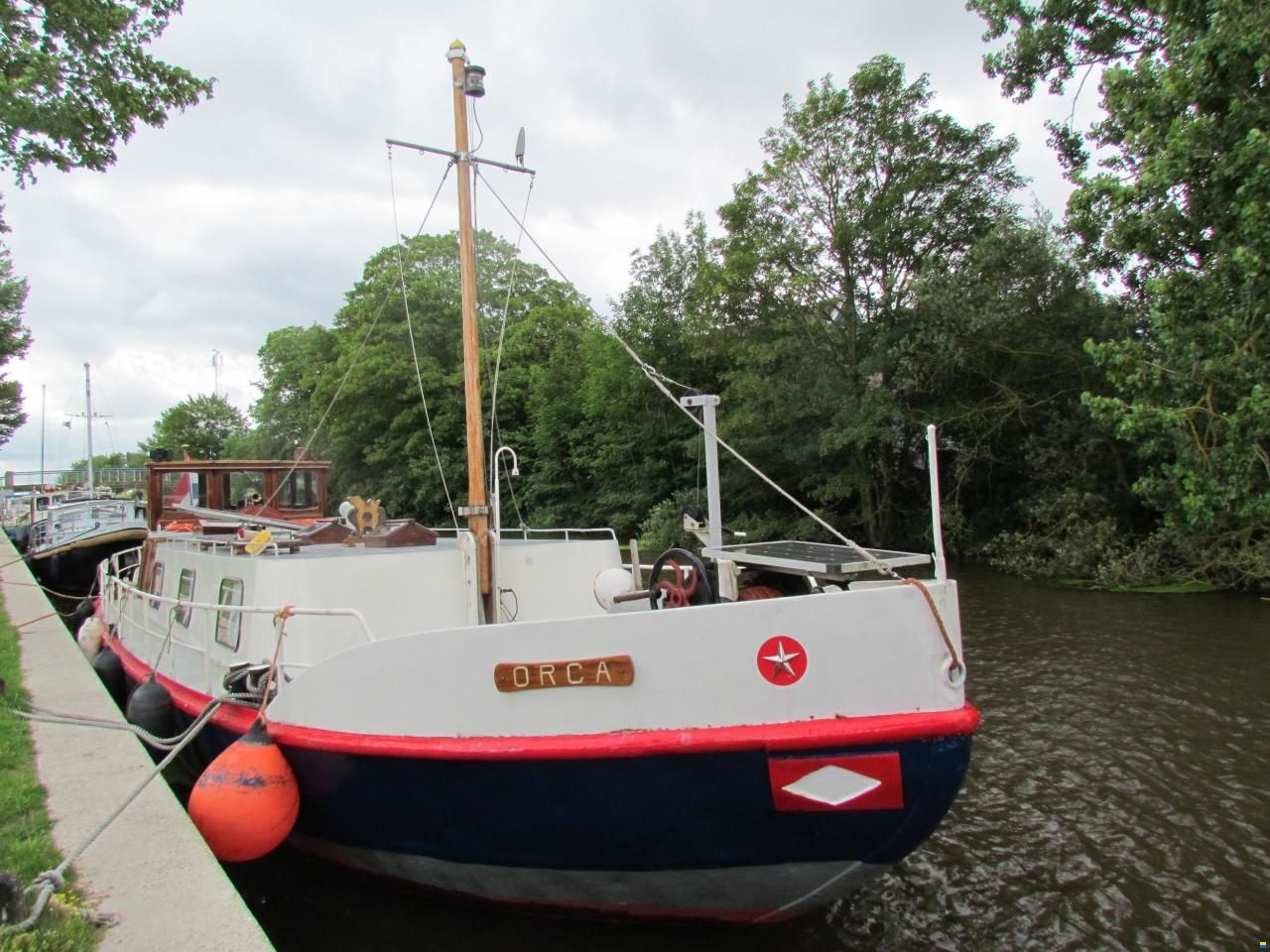 Hamburger Schuit Varend Woonschip