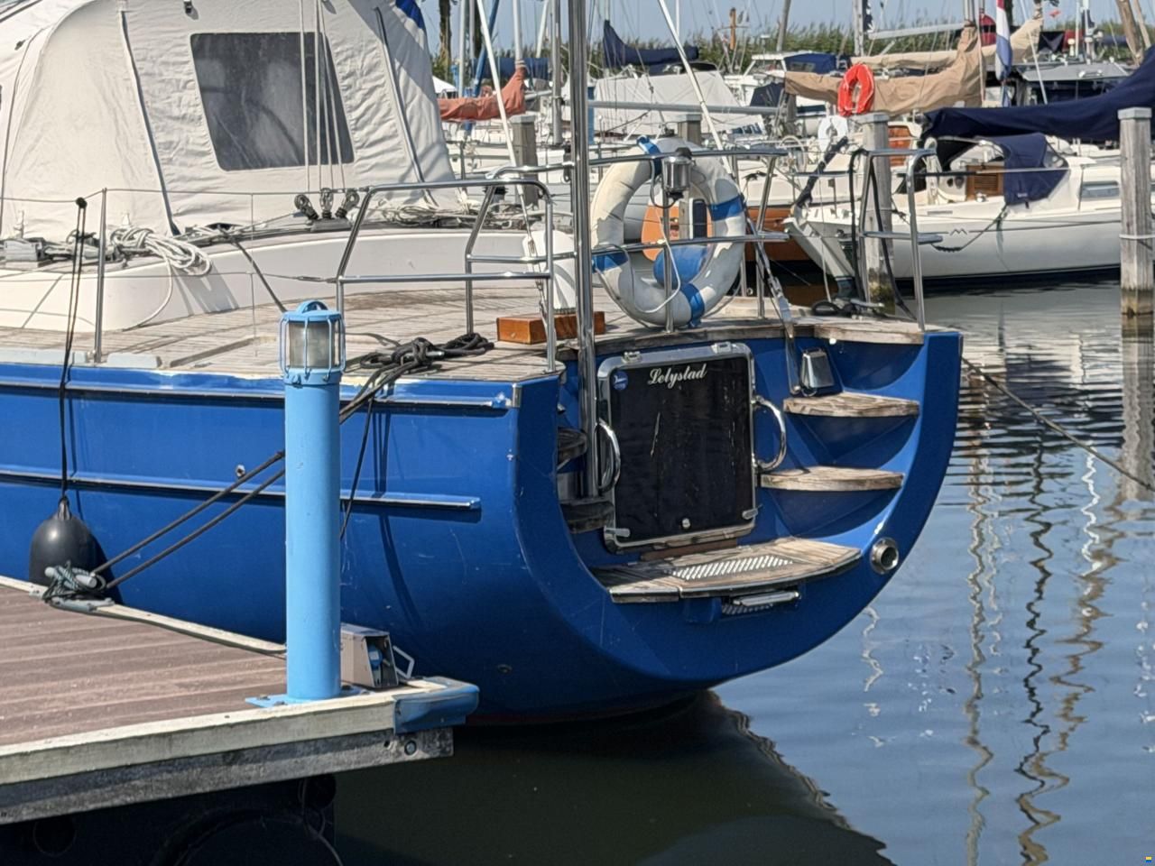 Dick Zaal 41 Centre Cockpit