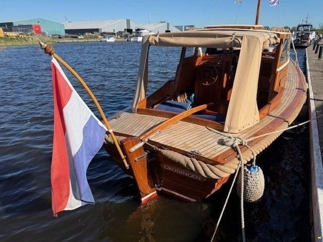 De Jong / Motorvlet Sloep