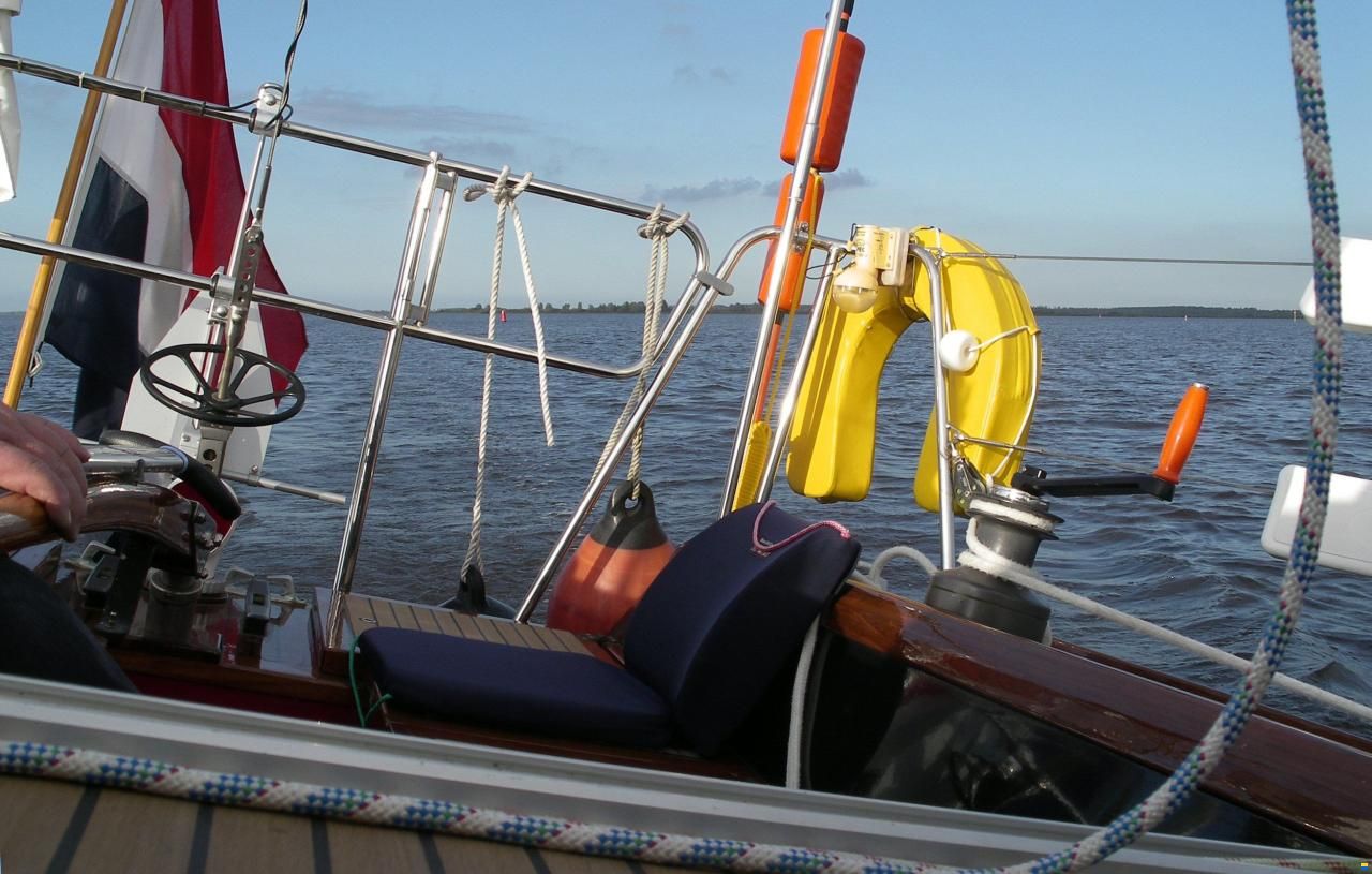Waarschip 900 +