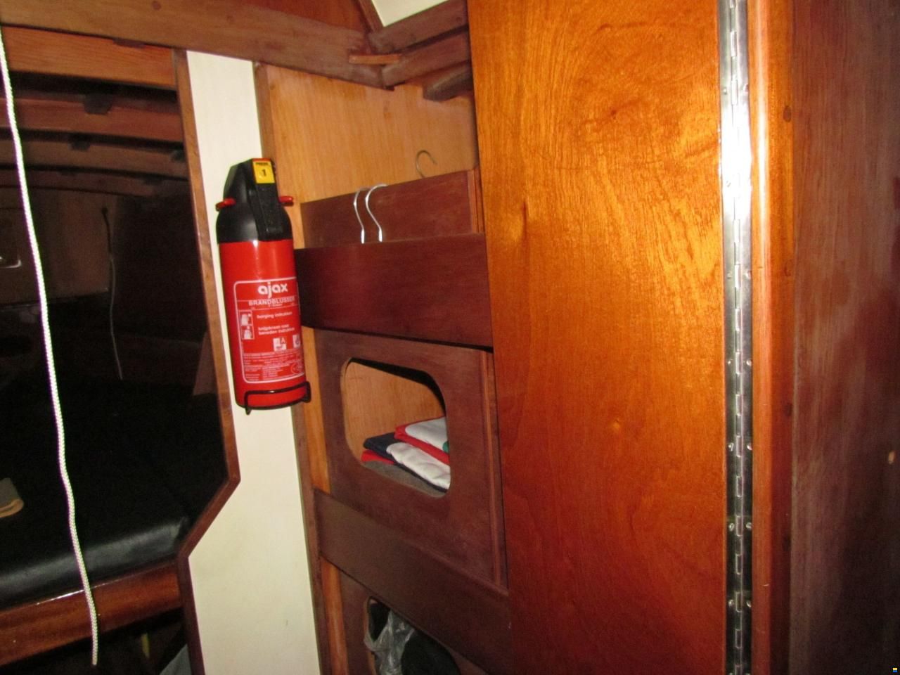 Waarschip 900 +