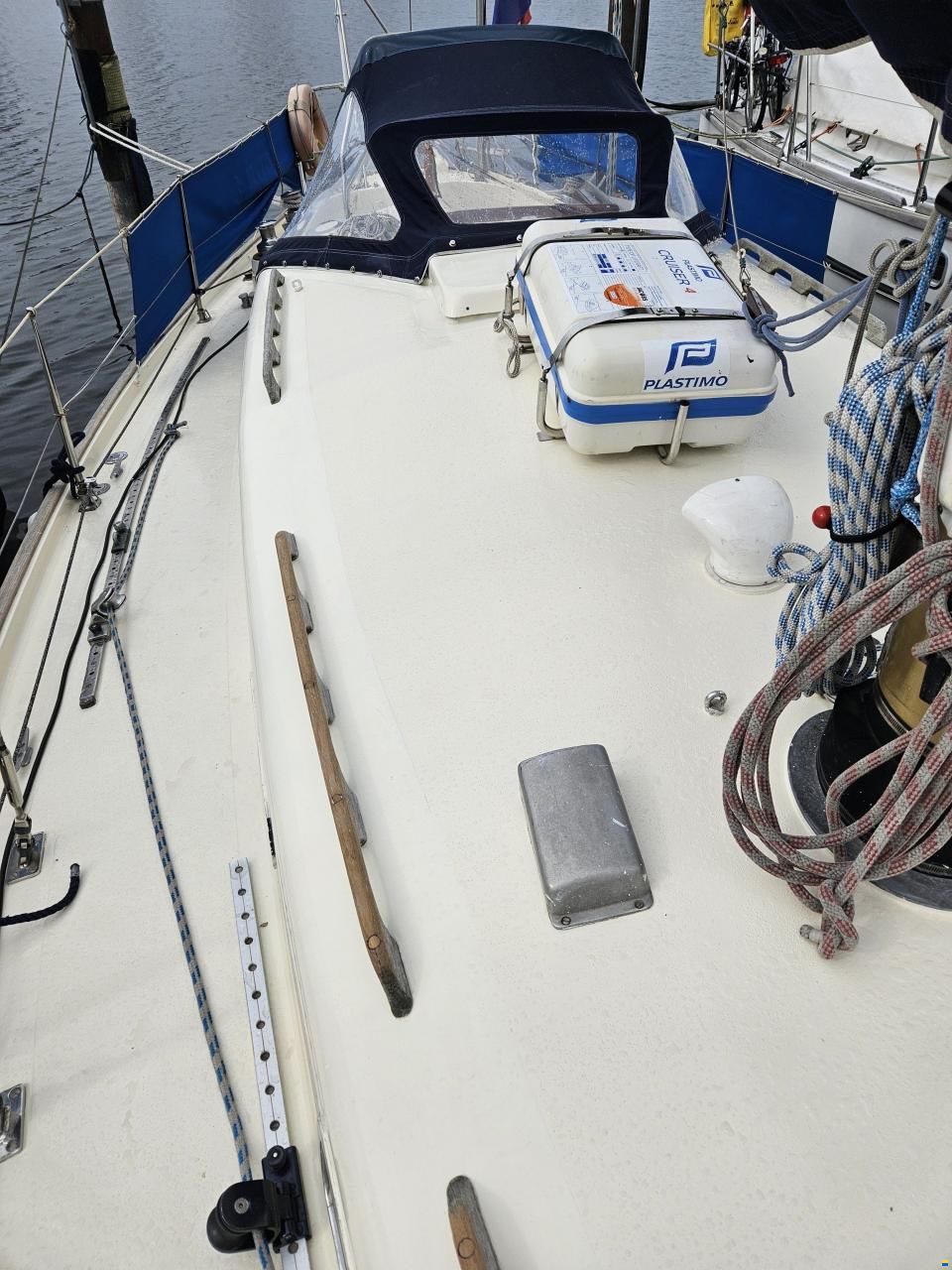 Frans Maas Raider 35