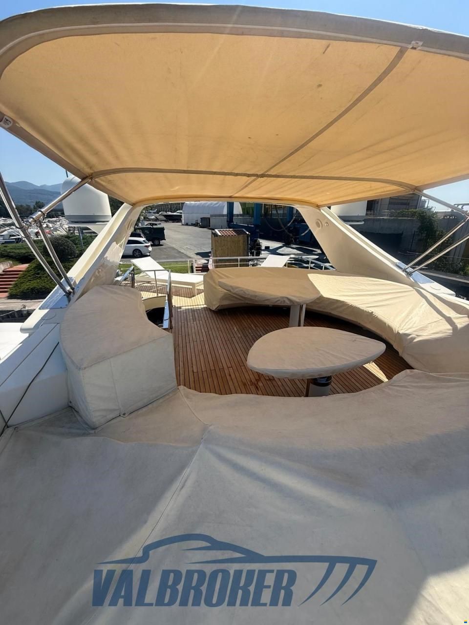 Riva 85 Opera
