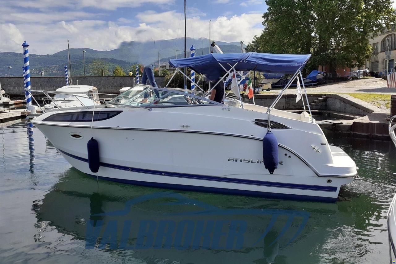 Bayliner 245