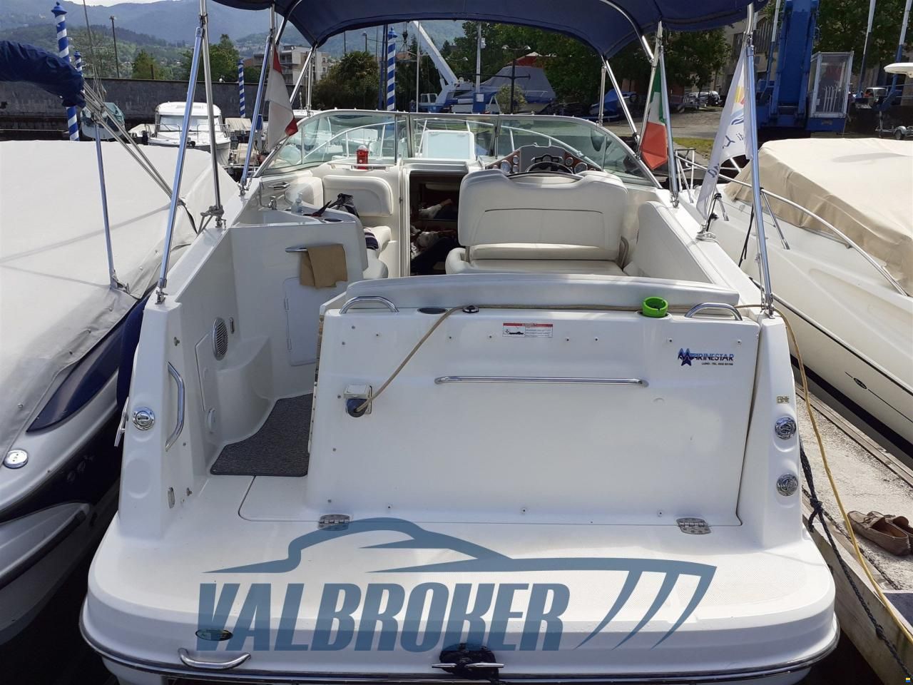 Bayliner 245