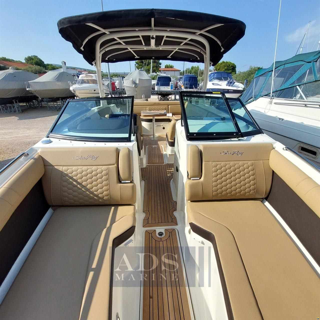 Sea Ray 270 SDX