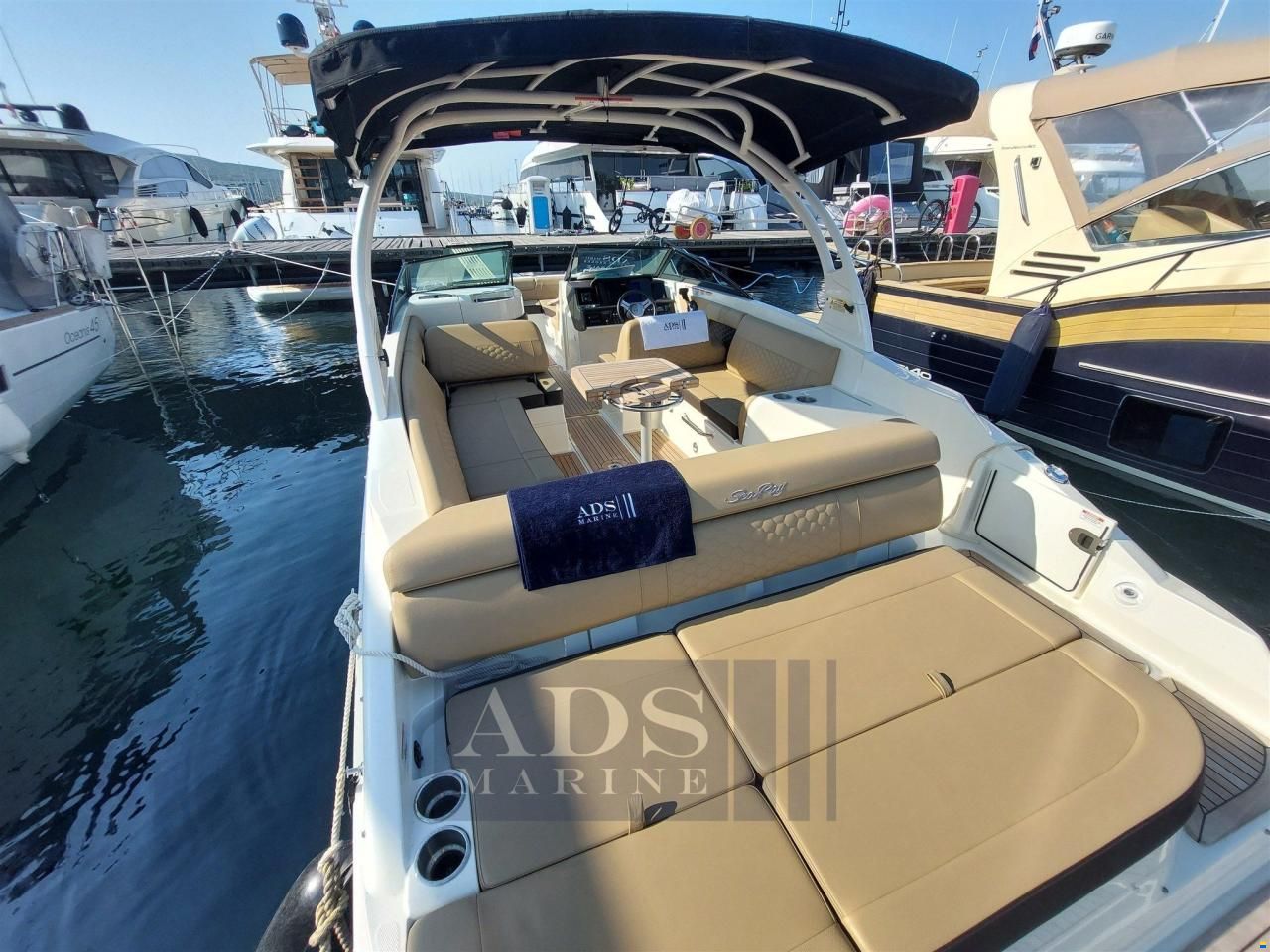 Sea Ray 270 SDX