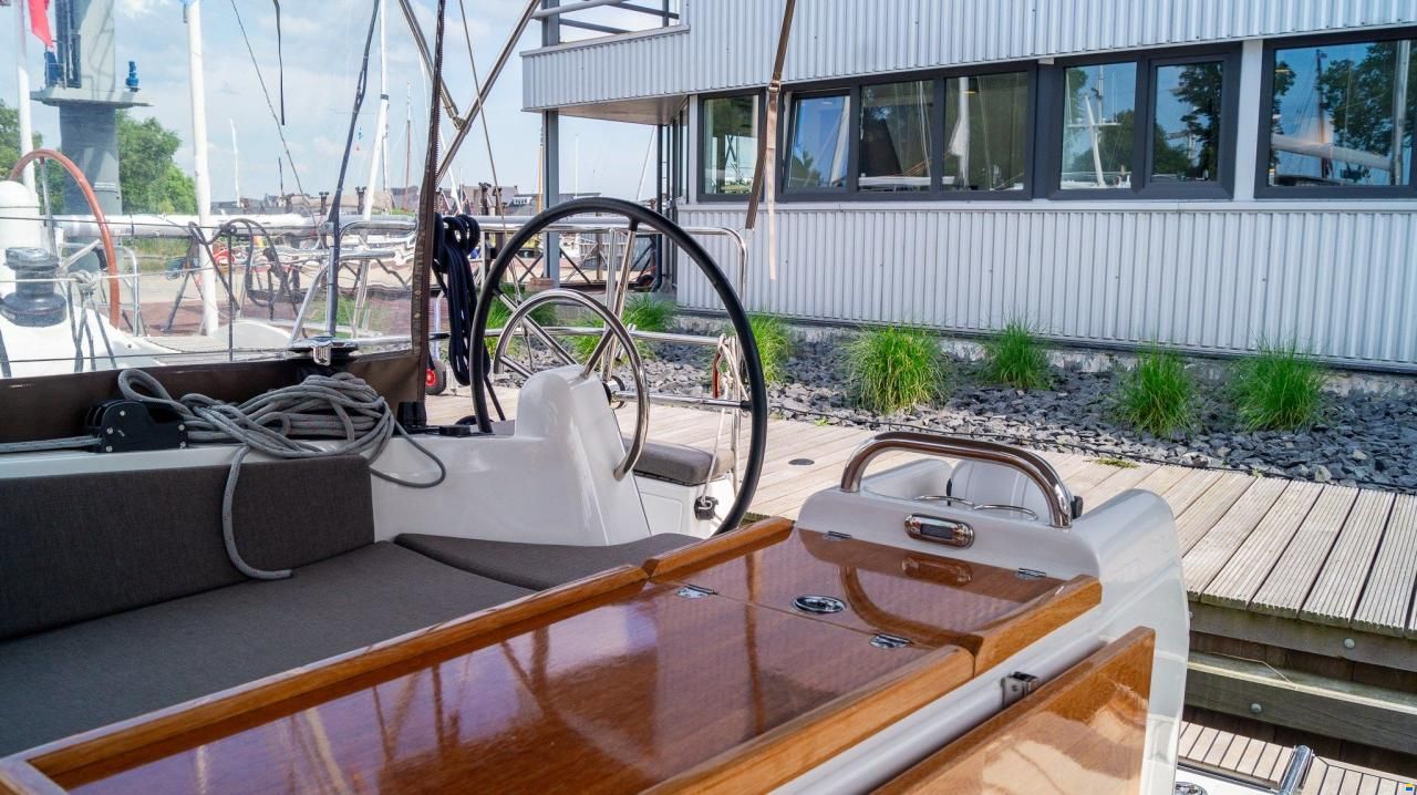 Jeanneau Sun Odyssey 410
