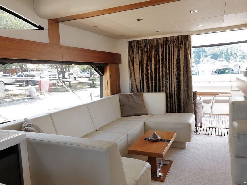 Sunseeker Manhattan 53