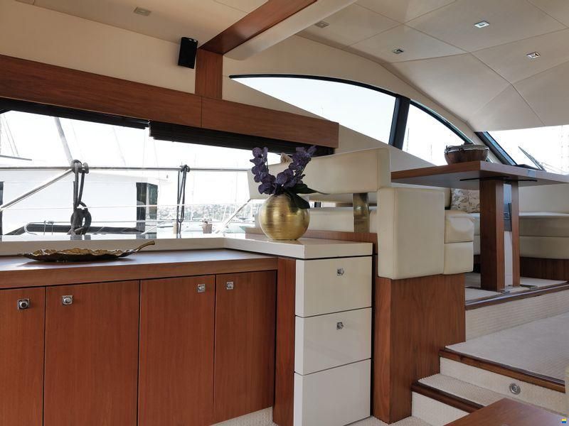 Sunseeker Manhattan 53