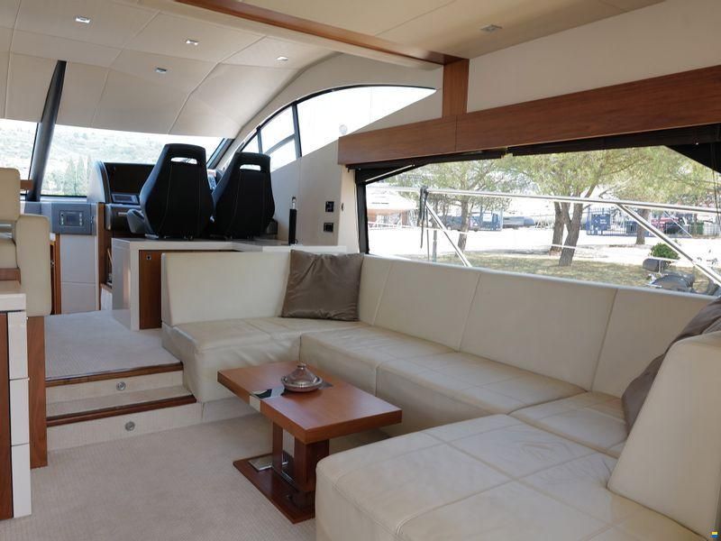 Sunseeker Manhattan 53