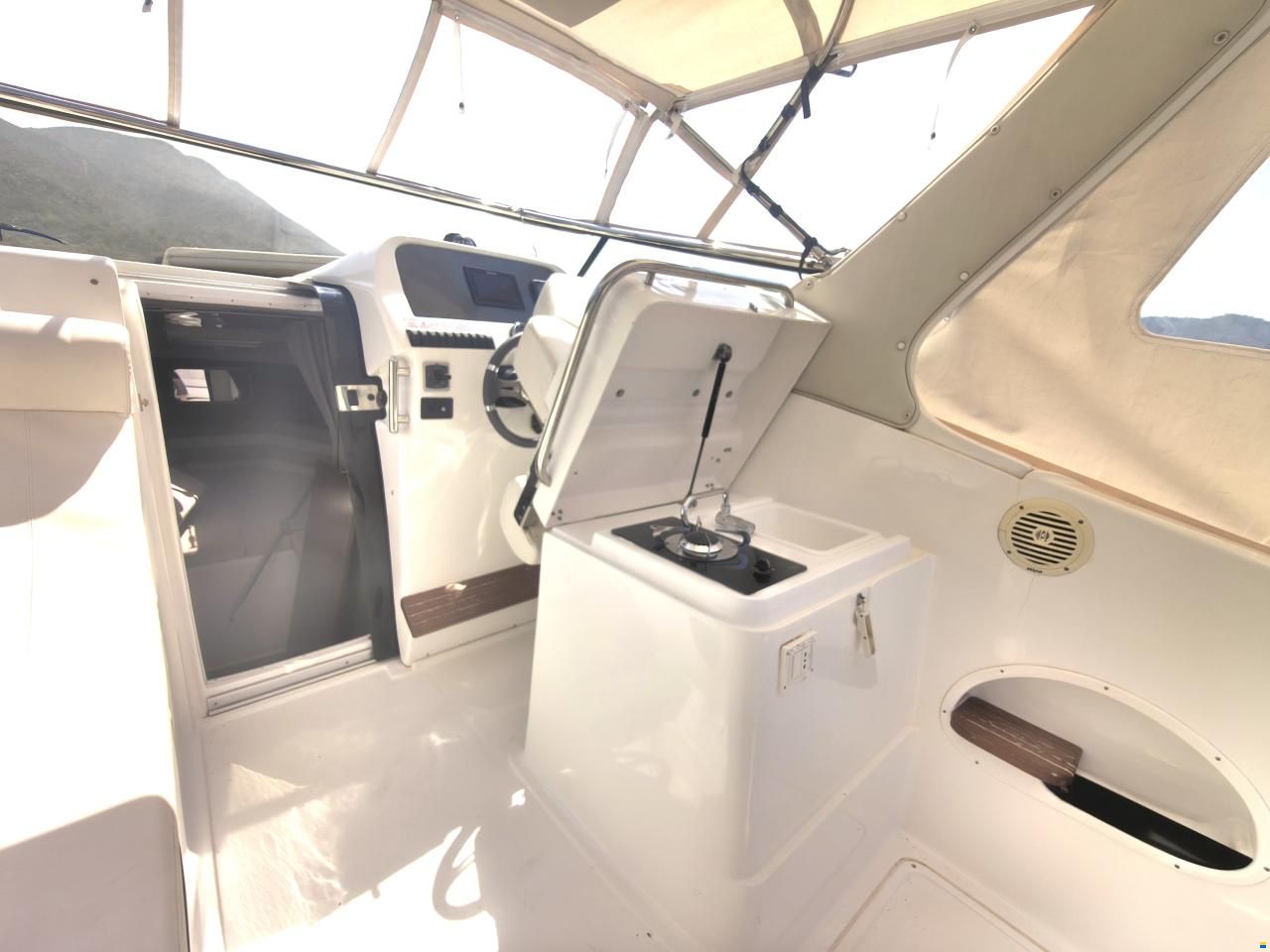 Saver 750 Cabin