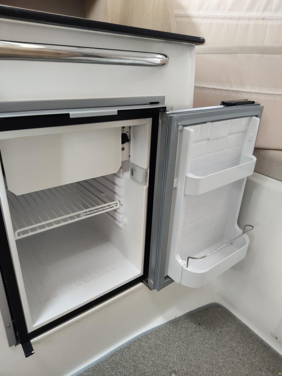 Saver 750 Cabin