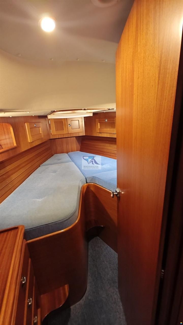 Hallberg-Rassy Hallberg Rassy 37