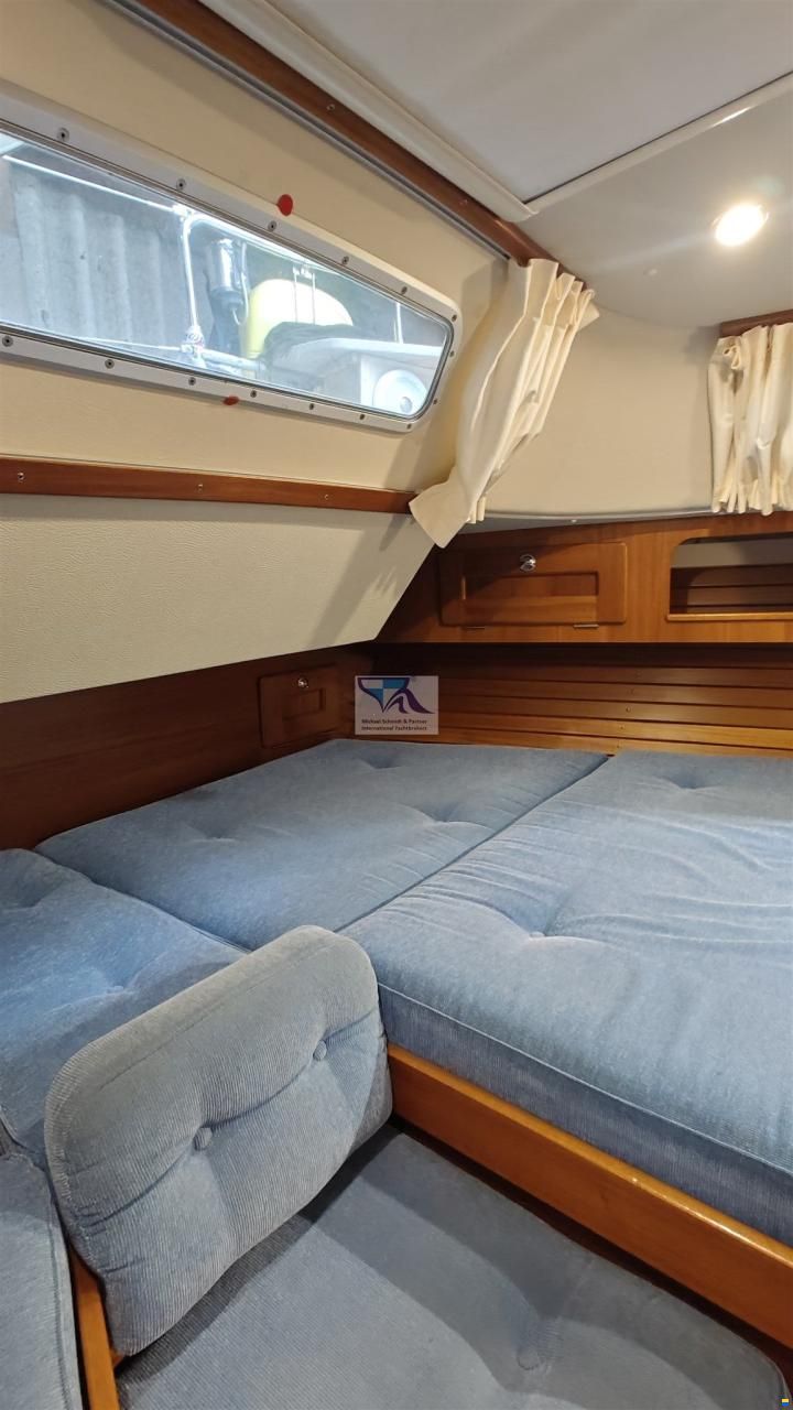 Hallberg-Rassy Hallberg Rassy 37
