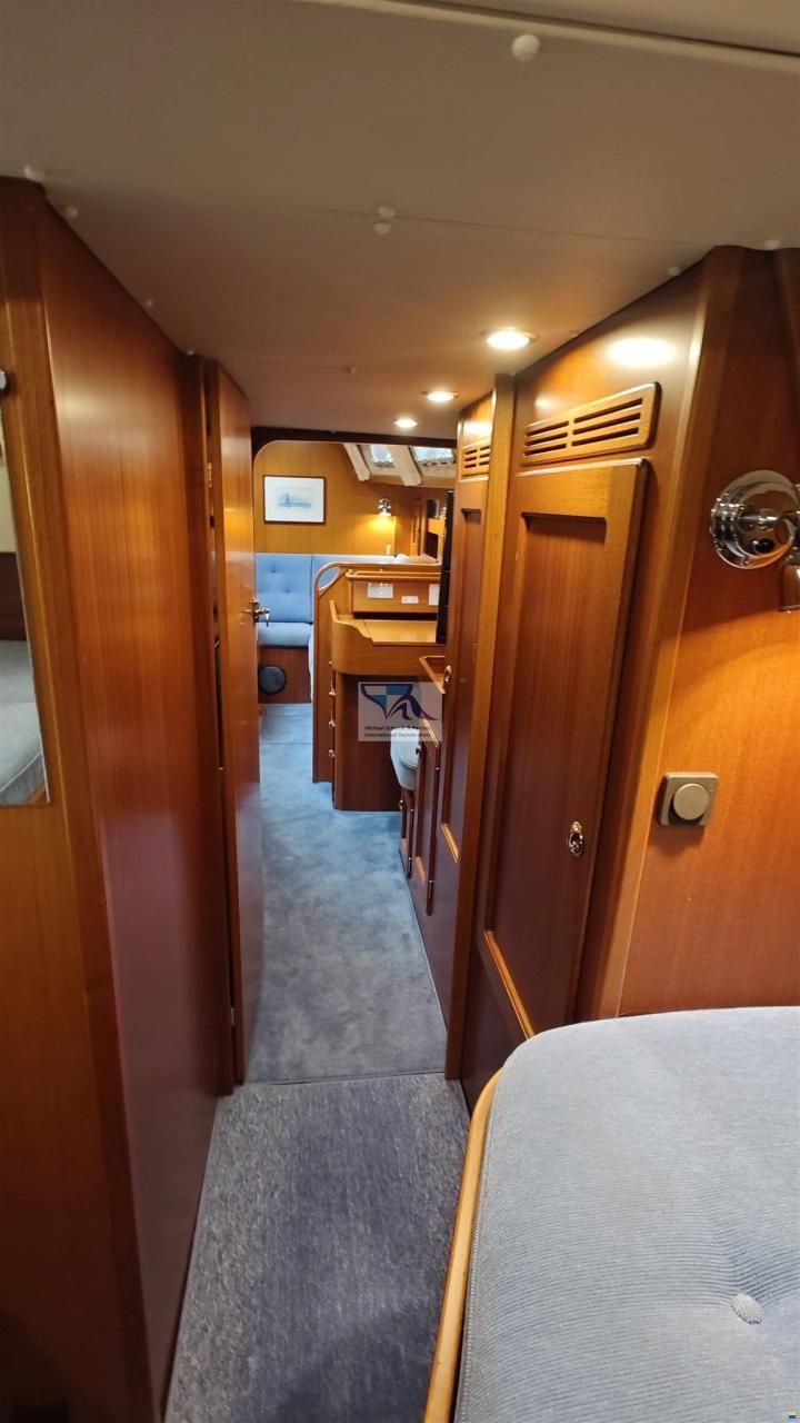 Hallberg-Rassy Hallberg Rassy 37