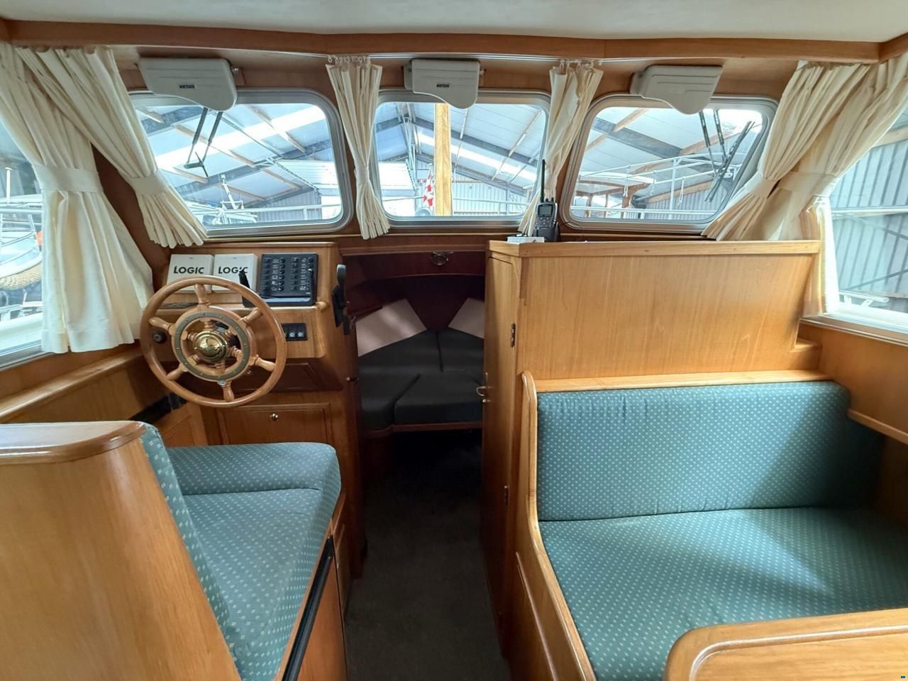 Barkas 8.30 OK