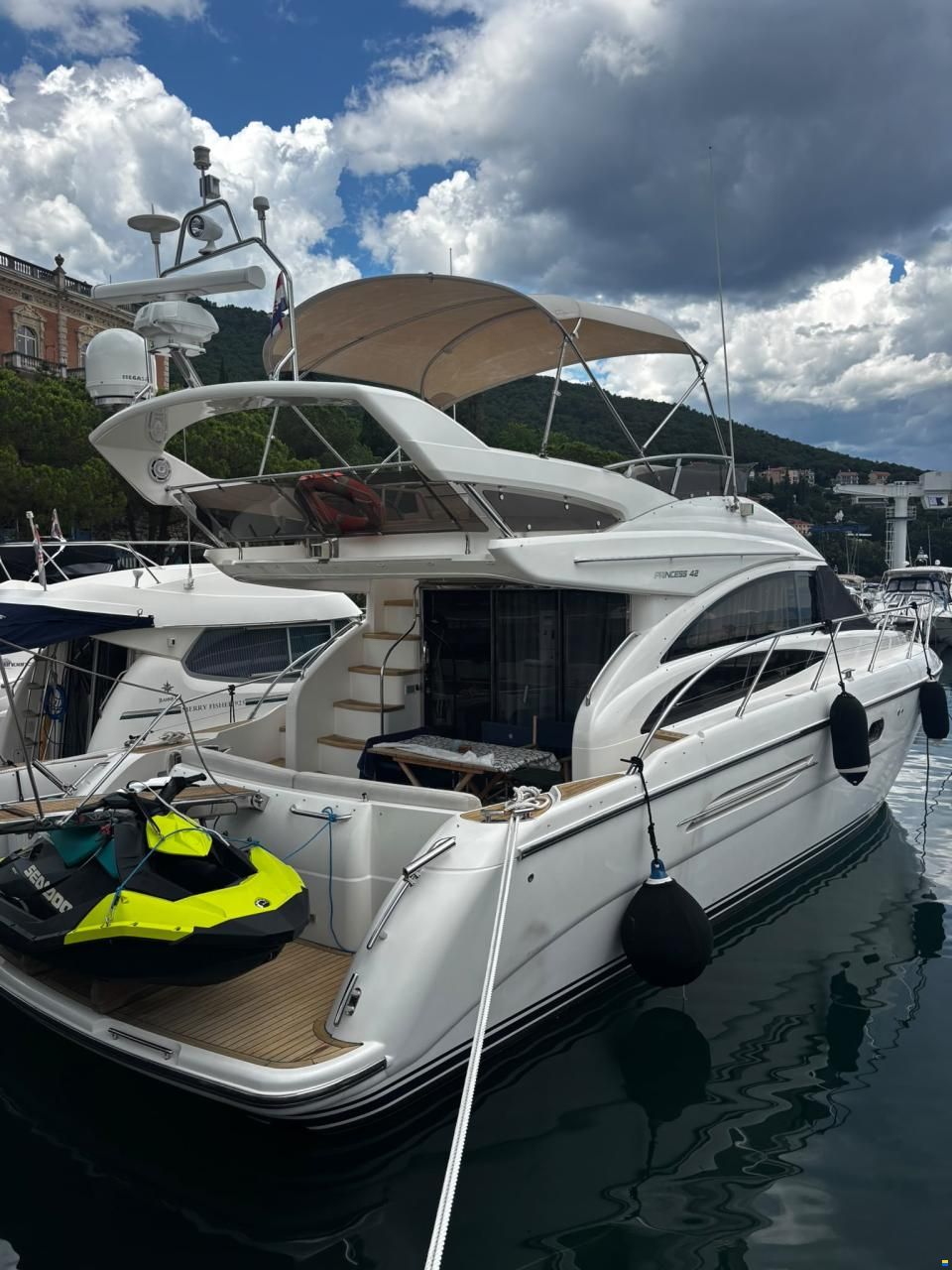 Princess 42