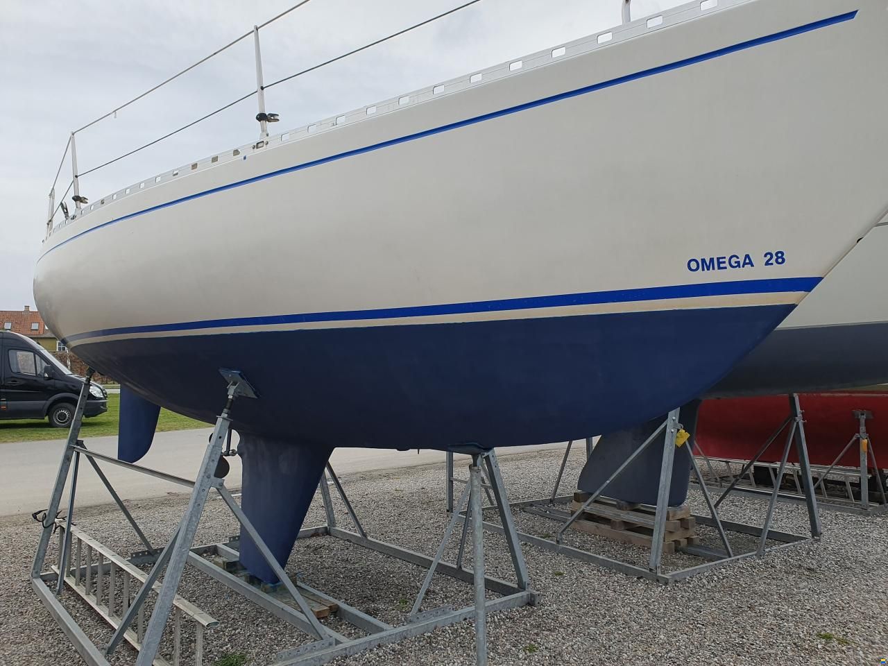 Omega 28