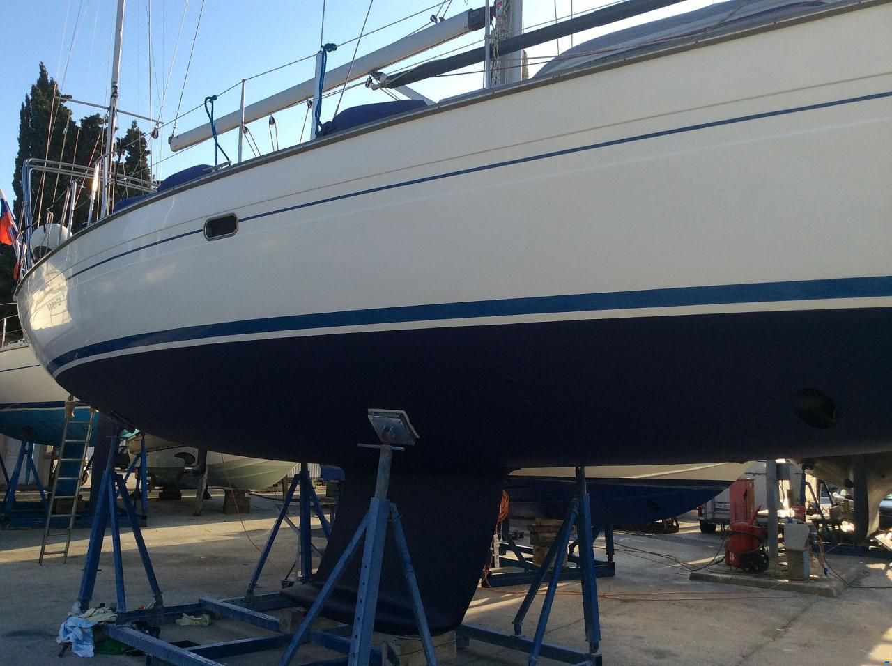 Bavaria 42