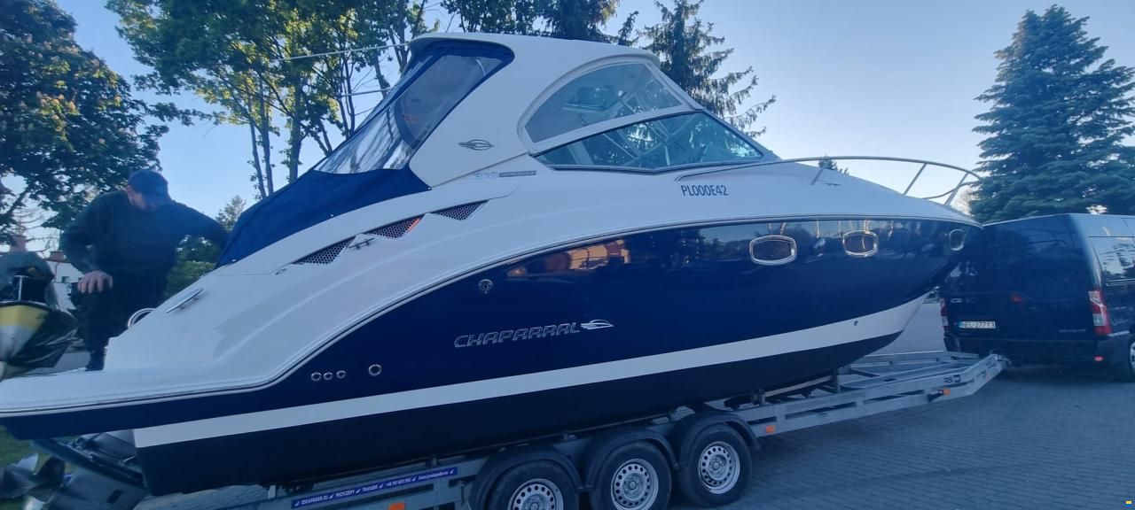 Chaparral 310 Signature
