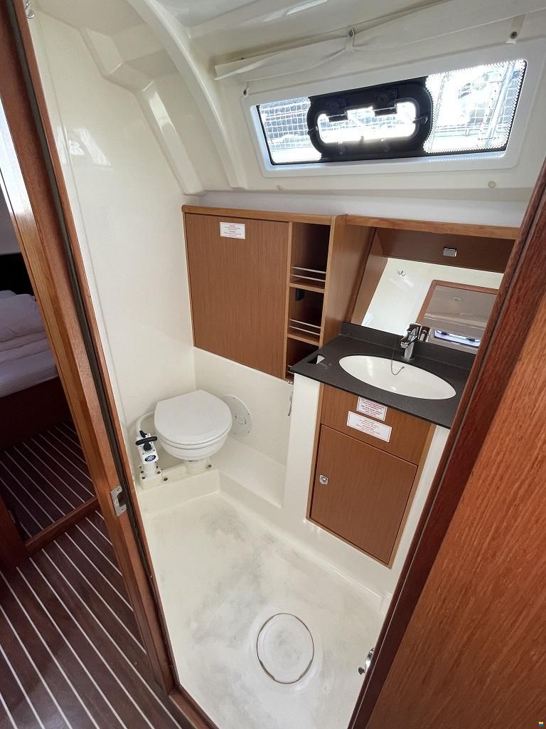 Bavaria CRUISER 41