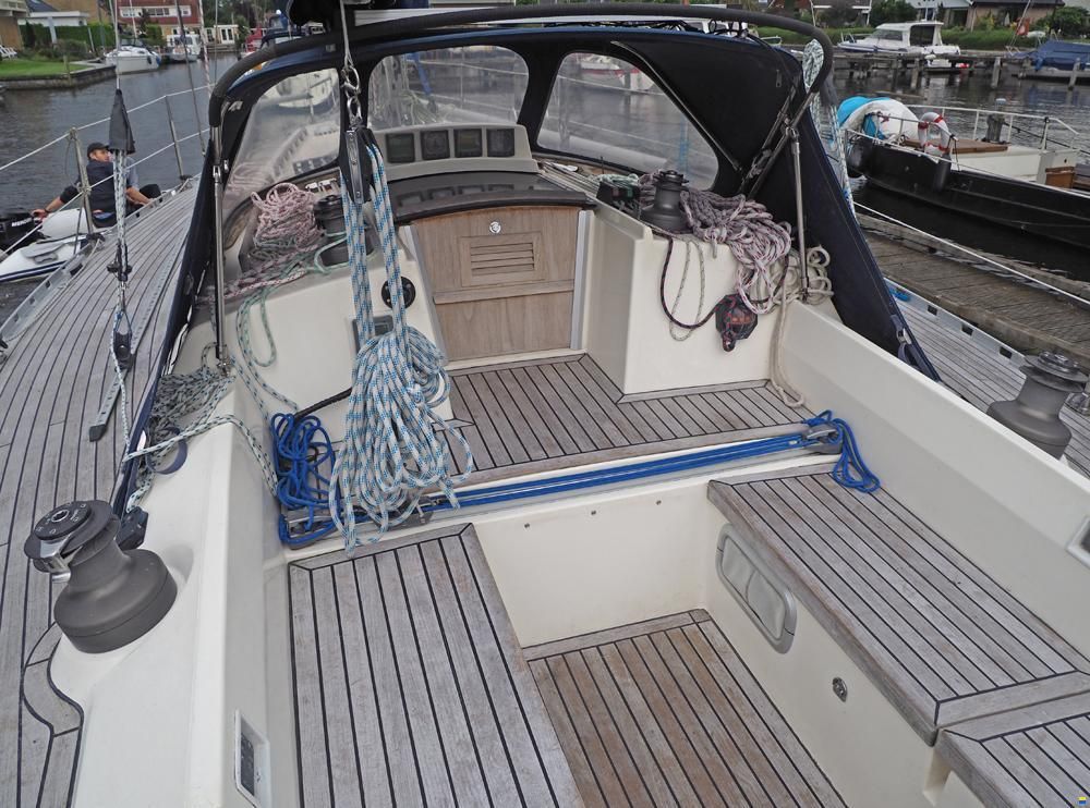 Spirit 36