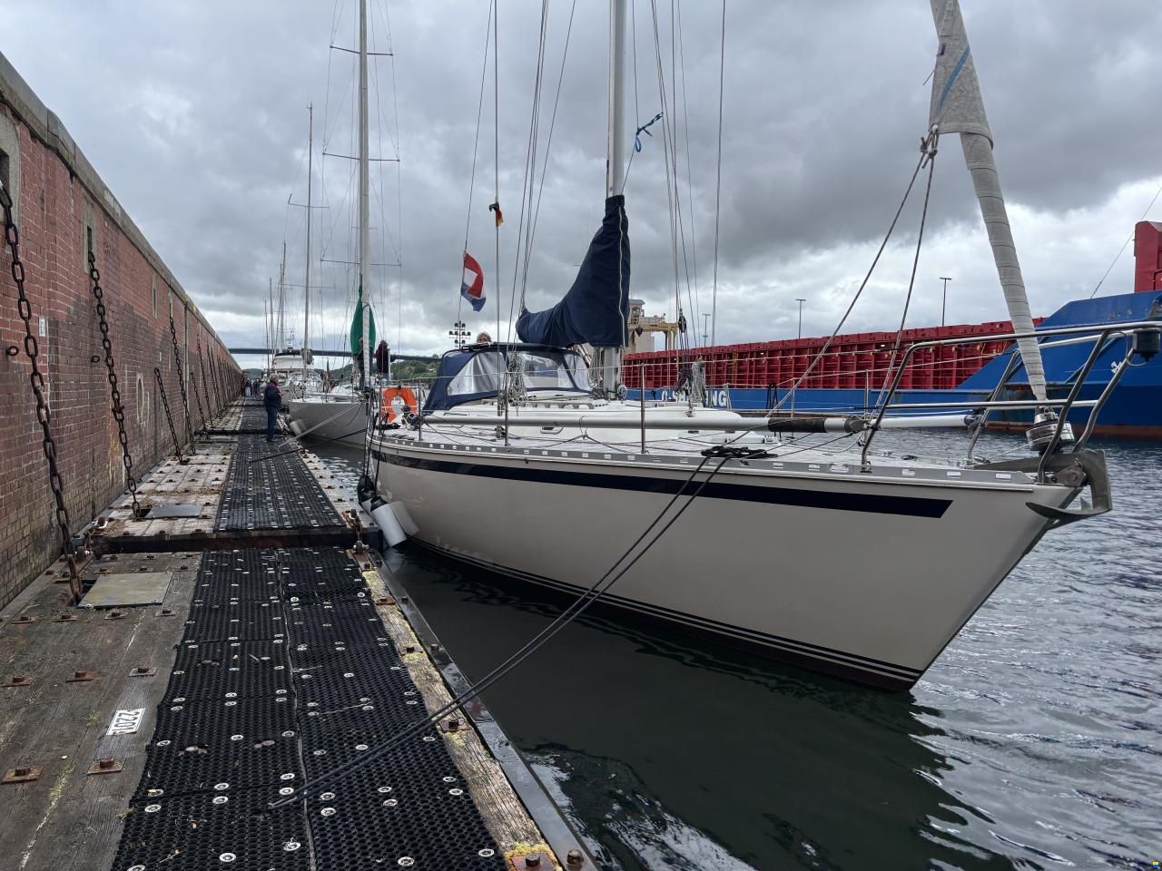 Spirit 36