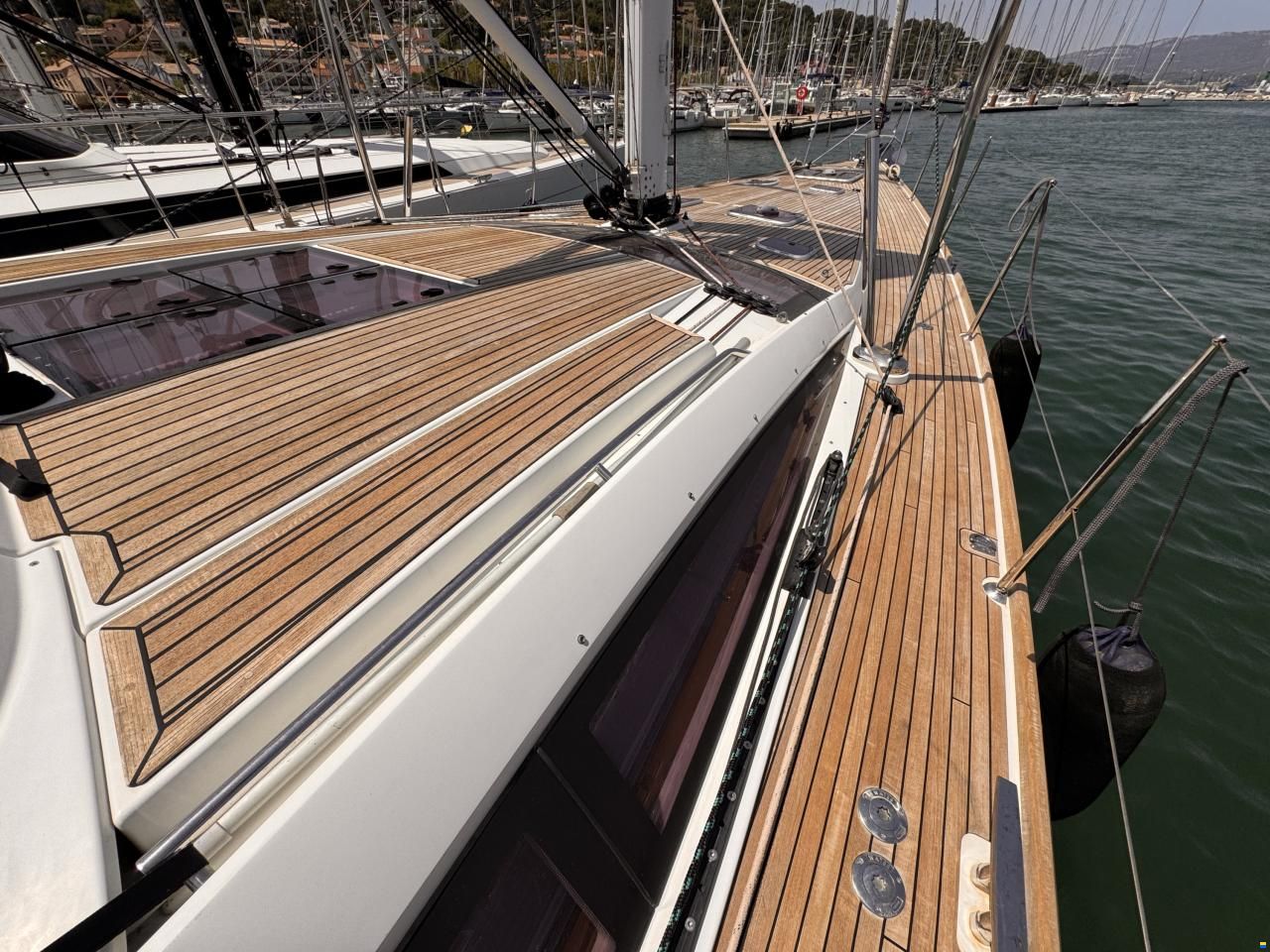 Jeanneau 57