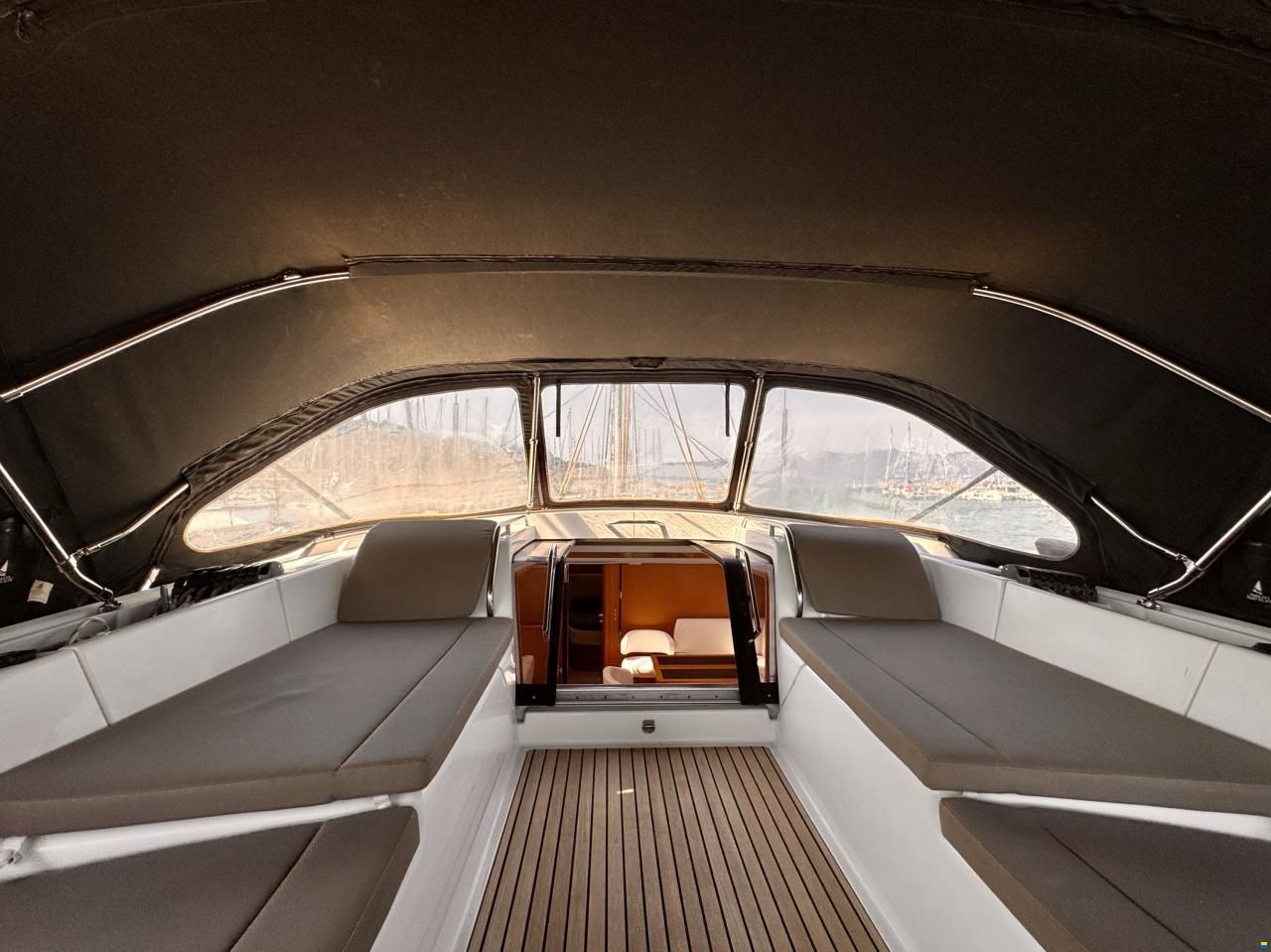 Jeanneau 57