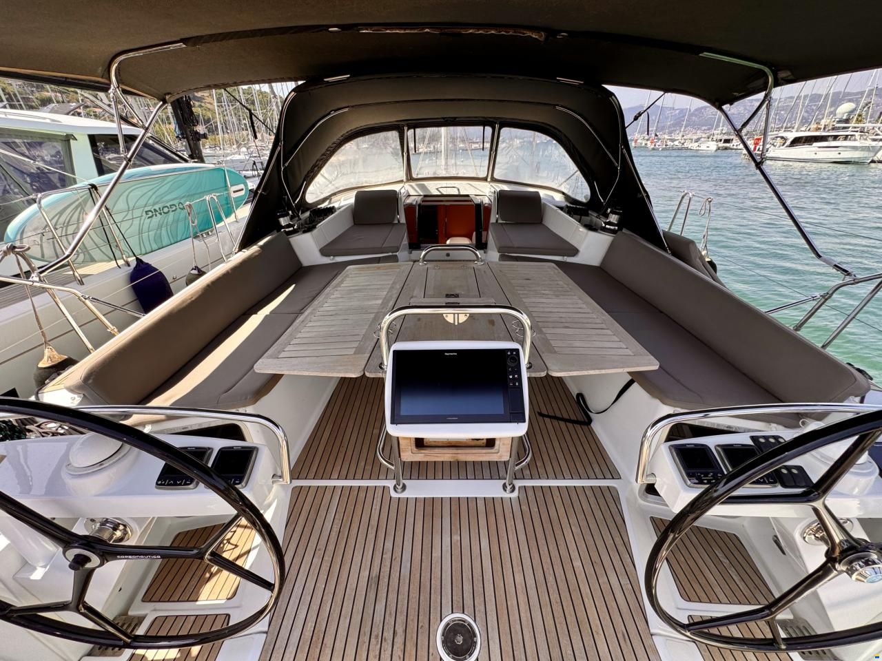Jeanneau 57
