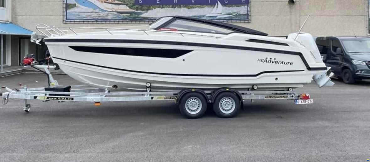 Parker Adventure 720
