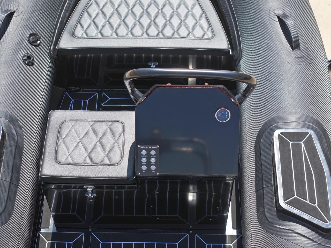 NERON 12 RIB