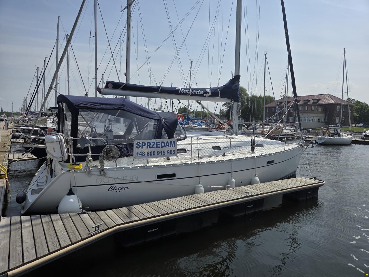 Beneteau Oceanis Clipper 331