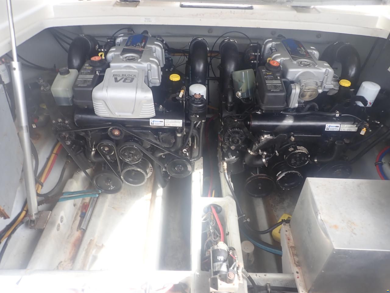 Chris Craft 36 Corsair