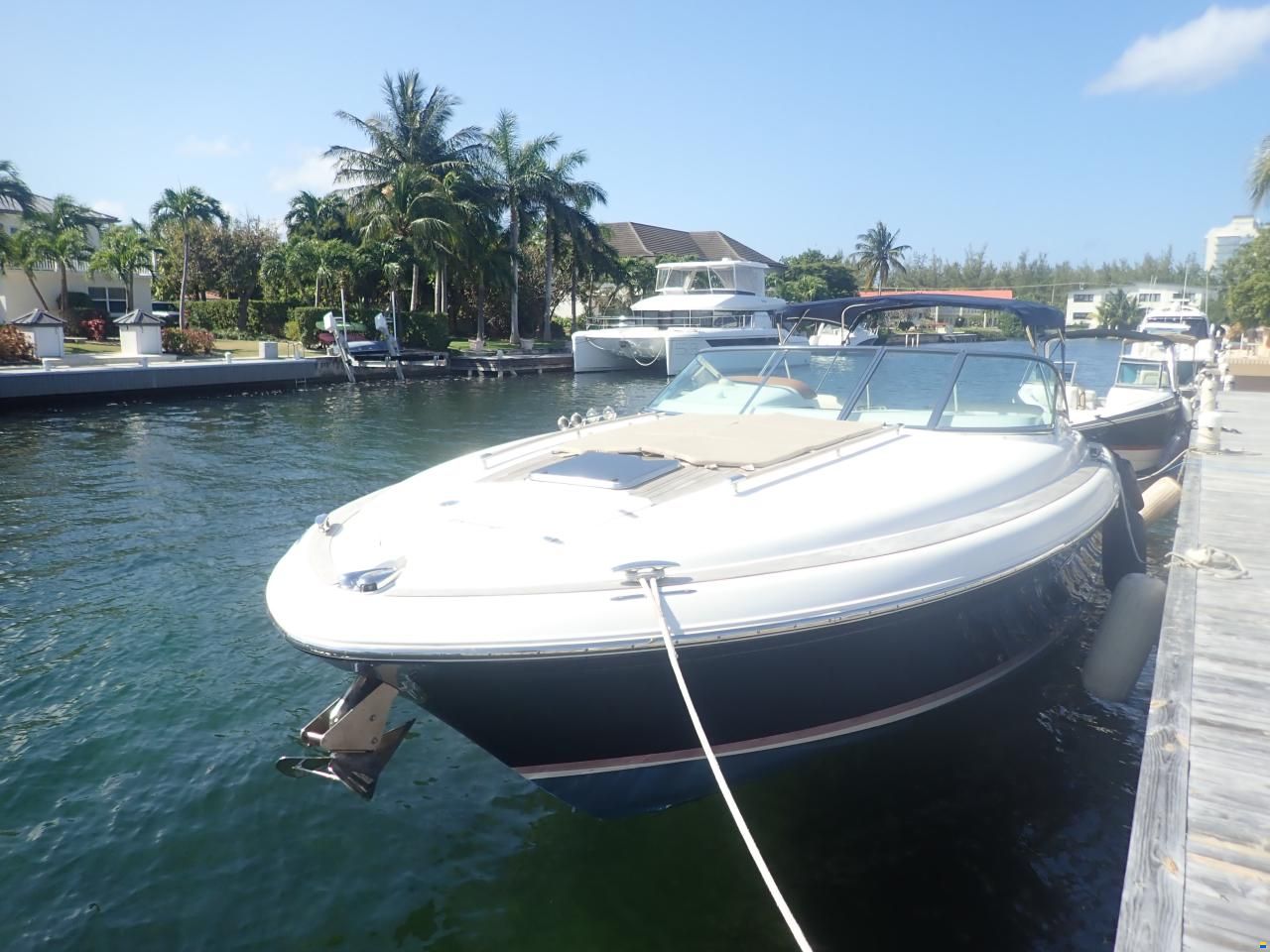 Chris Craft 36 Corsair