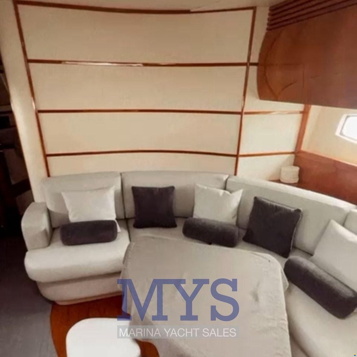 Pershing 50'