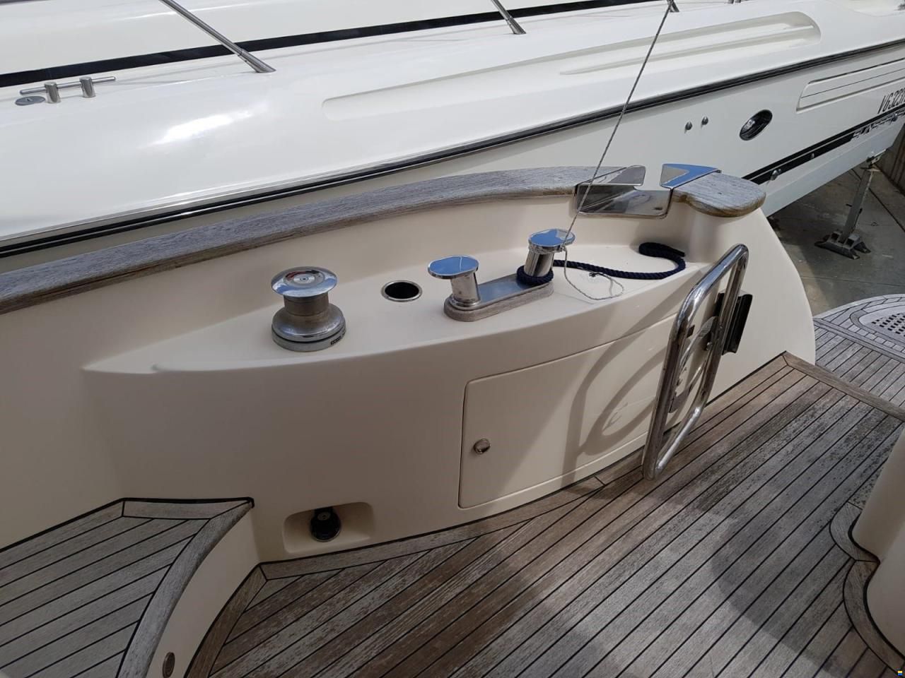 Cayman 62 Fly
