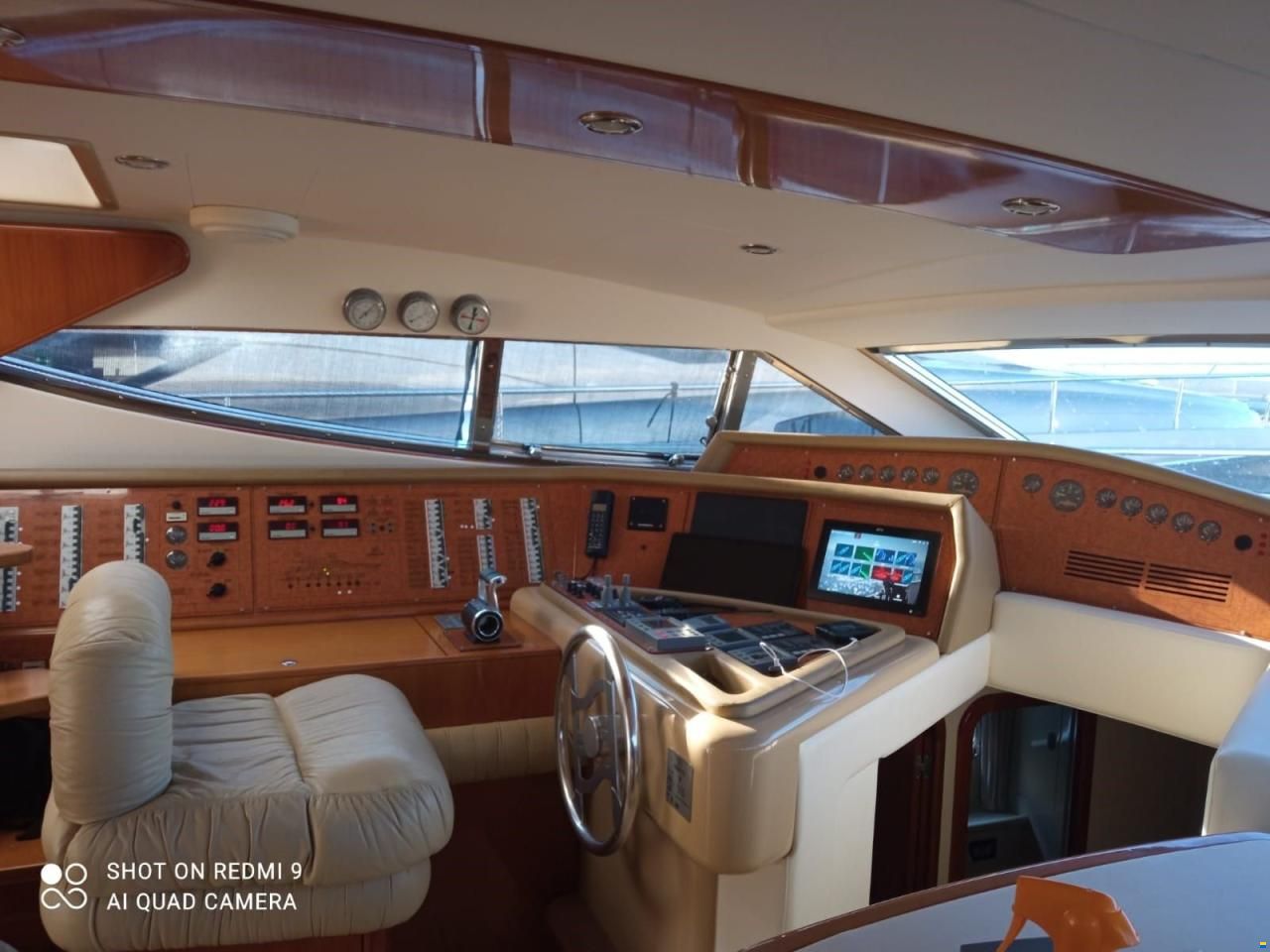 Ferretti 62