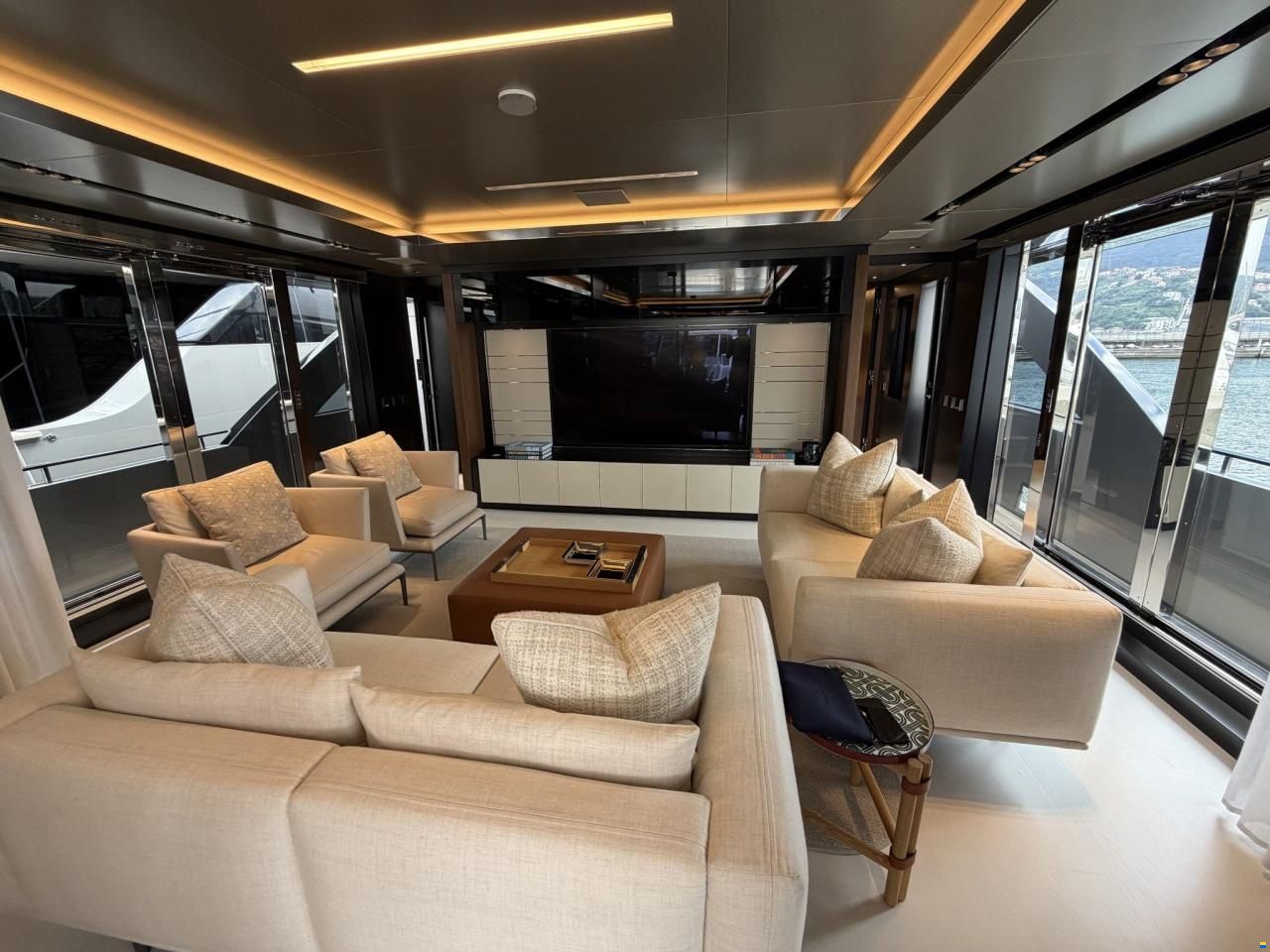 Riva 102 Corsaro Super