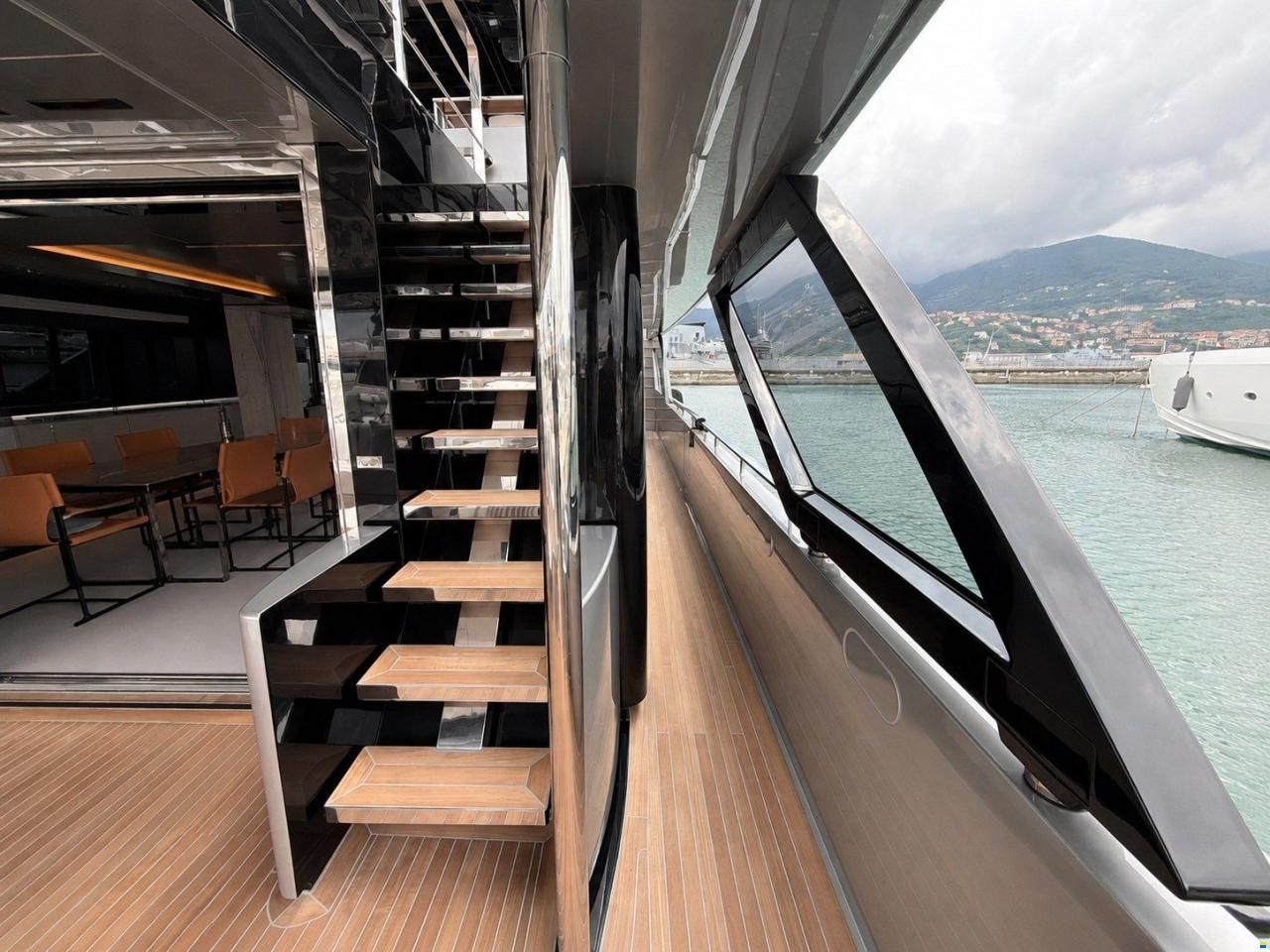 Riva 102 Corsaro Super