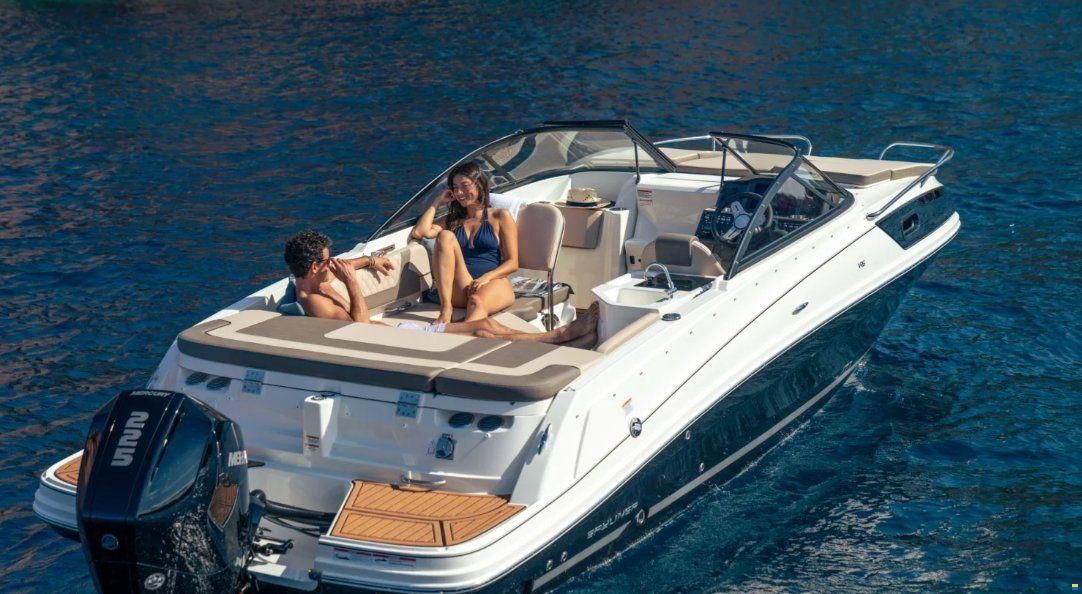 Bayliner VR6 CUDDY OUTBOARD